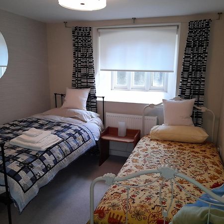 Old Brewery Home With Pool And Gym Access Oakhill Eksteriør bilde